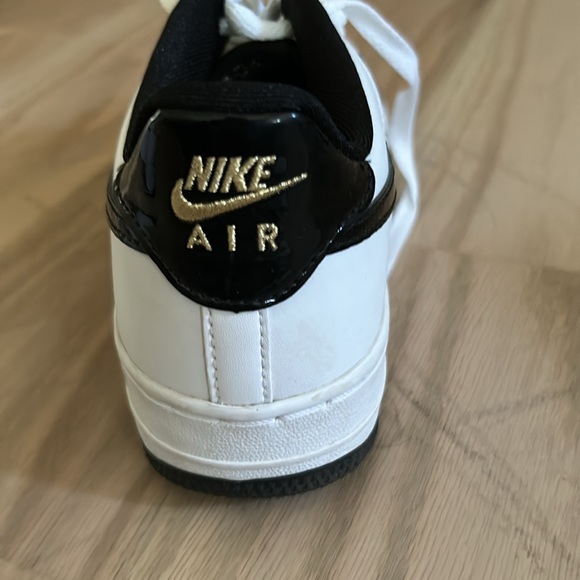 Youth Air Force 1 LV8 (GS) size 5y black and white - Picture 9 of 13